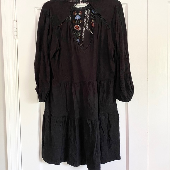 TopShop Dress with Embroidery Detail - Picture 3 of 5